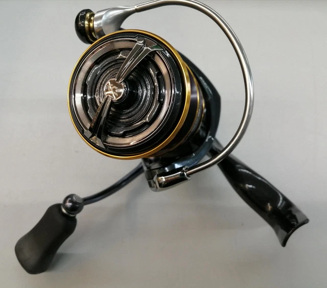 美品　CALDIA FC LT2500S Daiwa 25 Caldia FC LT2500S
