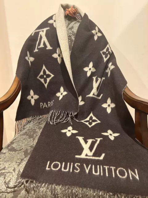 Shop Louis Vuitton Monogram Casual Style Plain Cotton Party Style Fringes (MONOGRAM  SUNRISE SHAWL, M77643, M77642) by Mikrie