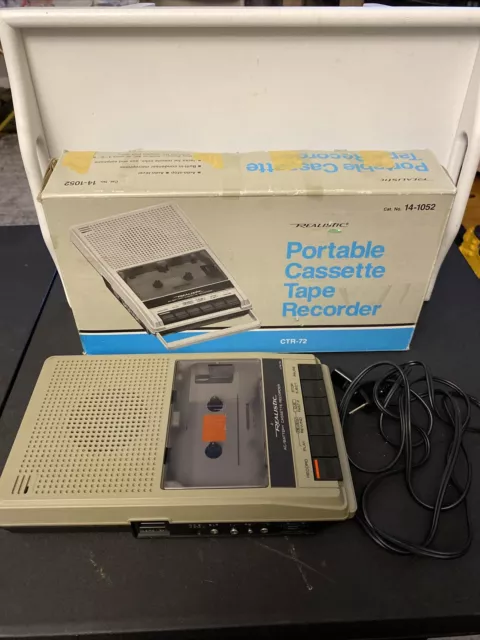 Realistic Radio Shack Portable Cassette Tape Recorder CTR-72 With Box Clean Unit