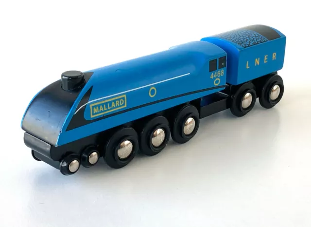 GENUINE BRIO 33414 Mallard and Tender Wooden Train Thomas The Tank