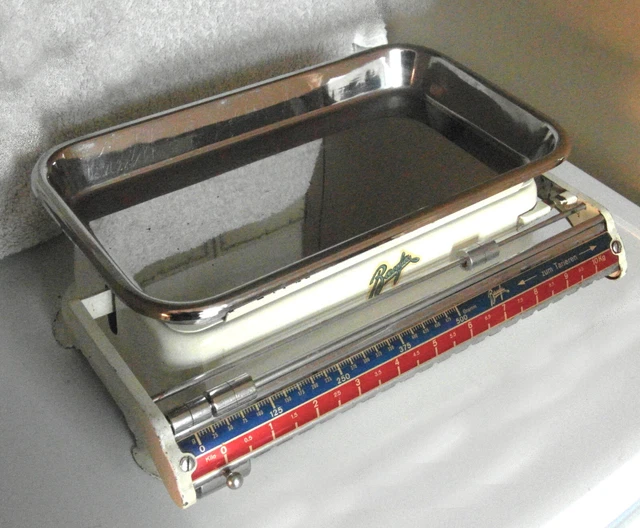 Alte BAUFA Küchenwaage  bis 10 kg • Waage in TOP Zustand 50er-Jahre Deko