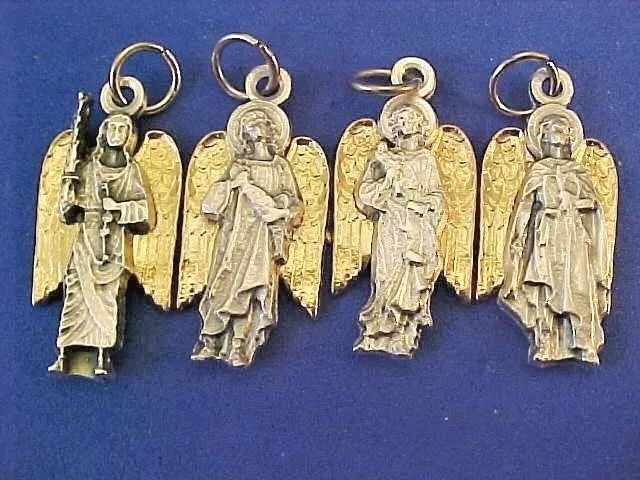 Lot 4 Archangel St Medals Michael Uriel Gabriel Raphael Gold Plate Saint Italy