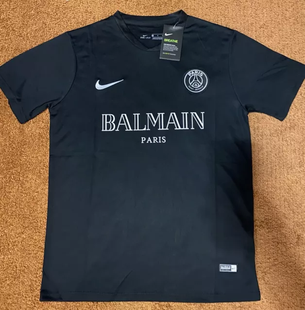 PSG X BALMAIN, Fast Delivery