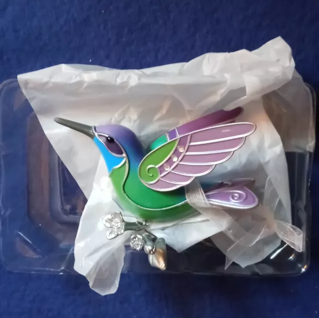 NEW 2018 HUMMINGBIRD SURPRISE Green Blue Purple Hallmark Keepsake ORNAMENT NIB