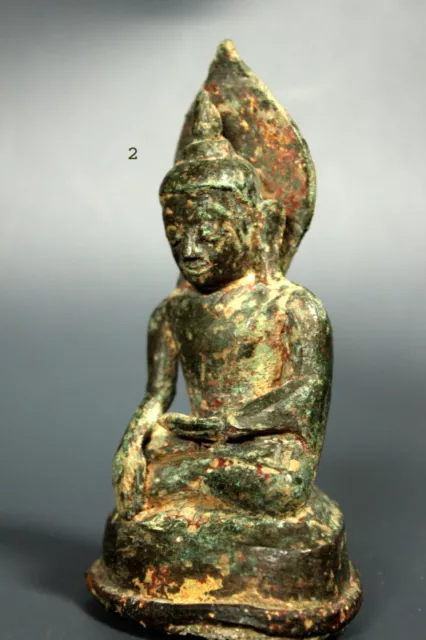 17th 18th Century, Shan, Antique Burmese Bronze Seated Buddha