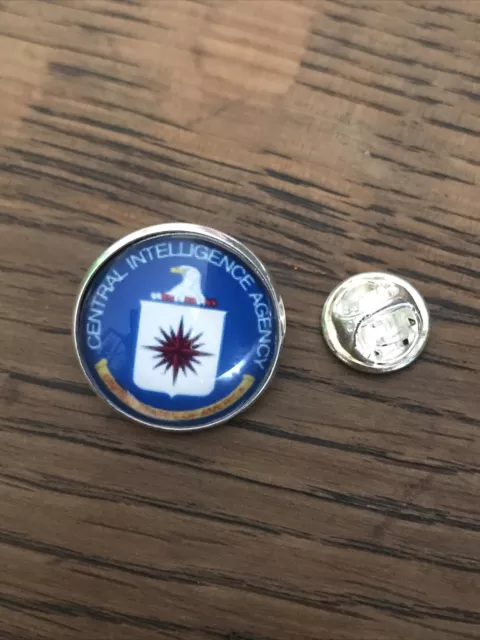 GROS PIN'S 2cm Métal Argenté CIA Services Secrets USA