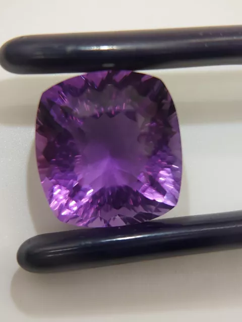 Earth mined amethyst gemstone - faceted natural purple Quartz 21.35 CTS 3