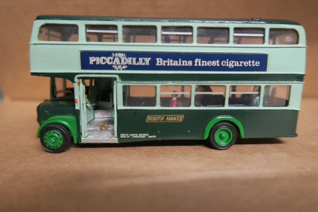 WESTWARD MODELS 6 GUY ARAB PARK ROYAL BUS White Metal ASSEMBLED Kit 1 westward-models-6-guy-arab-park-royal-bus-white-metal-assembled-kit-1