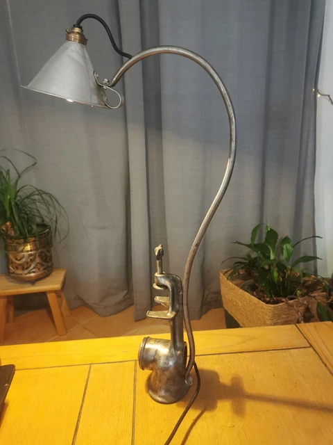 Lampes porcelaine émaillée bleue En vente sur
