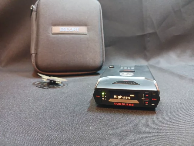 Escort Solo S4 Radar Laser Detector - Mint Condition - Cordless - Tested Working