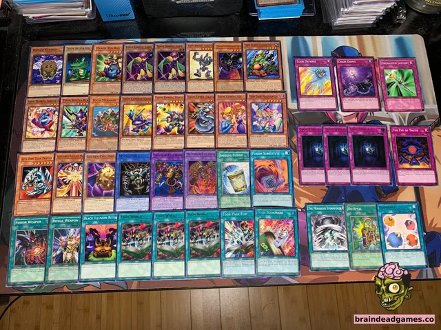 Yugioh Maximillion Pegasus Toon Deck - Relinquished, Magician, Blue Eyes Dragon