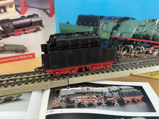 Märklin H0 Tender aus Guss für Dampflok F800 (3008) BR 01