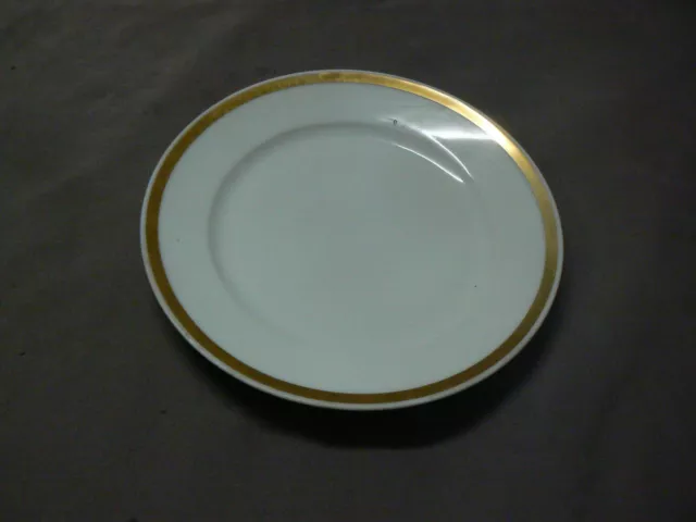 ANCIENNE ASSIETTE XIX ème  PORCELAINE DE PARIS FILET DORE D'UNE SERIE CERAMIQUE