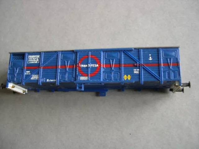 CAISSE DE  WAGON TYPE TRANSFESA ELECTROTREN  HO                        Lot  2327