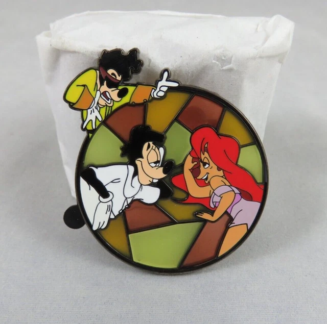Disney Fantasy Pin Max Goof And Roxanne A Goofy Movie Unconditional ...