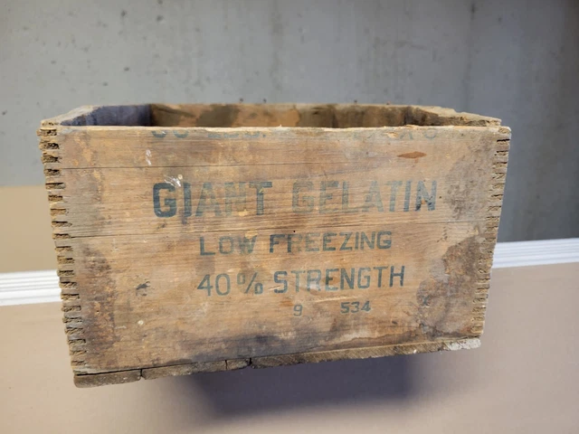 Atlas Powder Co. Dovetail Wood Crate Box High Explosives Electric Blasting Caps 3