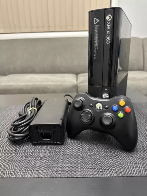 Xbox 360 Slim Black Wi-Fi Console 250gb + HDMI + Genuine