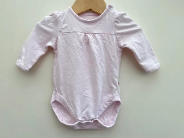 Pacchetto di abbigliamento per bambine età 0-3 mesi successiva cura materna John Lewis 7