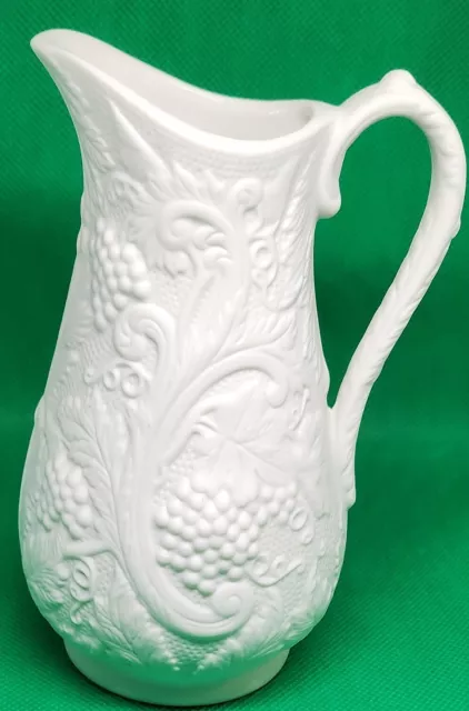 Portmeirion British Heritage Collection  Parian Ware Jug - Grape And Vine