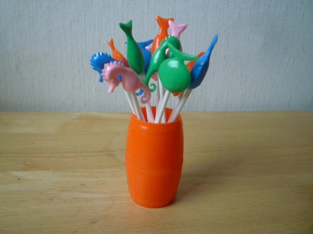 HAPPENSPIESSE BOWLESPIESSE COCKTAILSPIESSE DDR Maritim Plastik 1970er ...