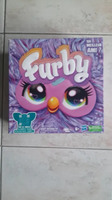 Furby violet peluche interactive 2023 neuf & Scellé