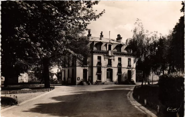 CPA VITRY-sur-SEINE - Town Hall (390173)