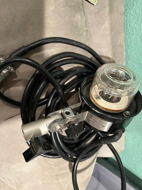 Speedotron BlackLine 103 Flash Head Strobe or Model Light with bulb