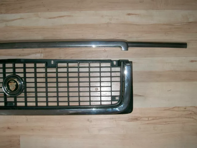 Ford Granada mk1 Kühlergrill Ghia mit Motorhaubenleiste 3