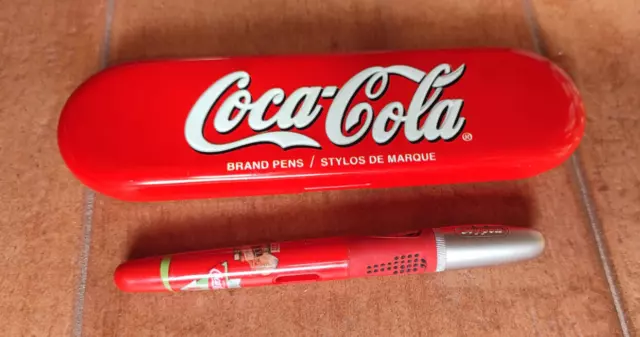 Gadget ufficiale PENNA COCA-COLA pen con astuccio in metallo Vintage 1999 STYPEN