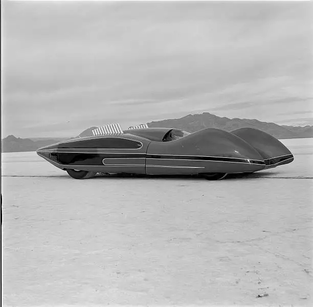 Gary Gabelich & His Land Speed Record Car Bonneville 1974 2 Old Photo