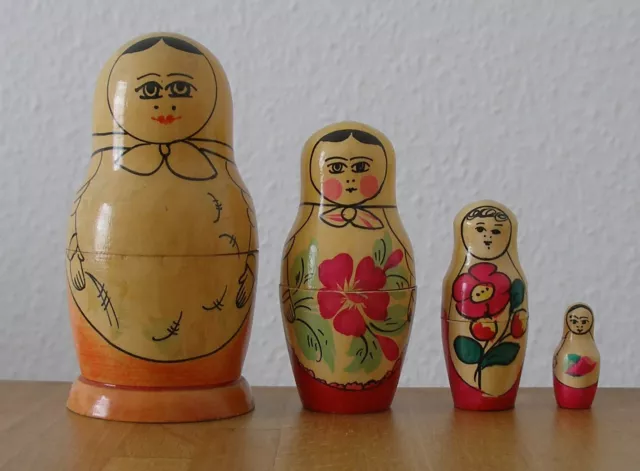 Alte Matrjoschka aus dem Jahr 1974.Matroschka! Babuschka! RARITÄT! SAMMLEROBJEKT