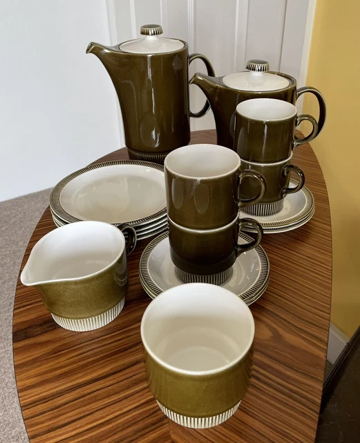 Vintage Mid Century Retro Poole Pottery Coffee & Tea Set 16 pc TV Film Prop?