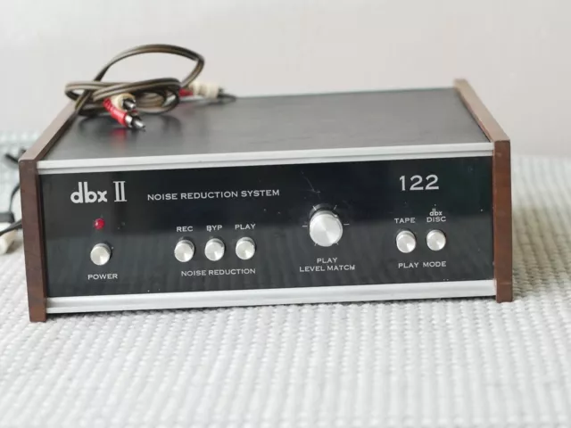 Réducteur de bruit  pour cassette  DBX II  mod 122    Tape noise DBX II  mod 122