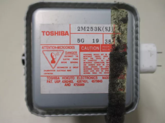 Magnetron TOSHIBA 2M253K (SJ) 5G19 38 geprüftes gebrauchtes Ersatzteil