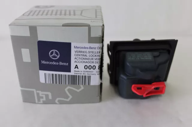 NEW Genuine Mercedes-Benz Fuel Flap Locking Motor Mechanism A0008207703 3