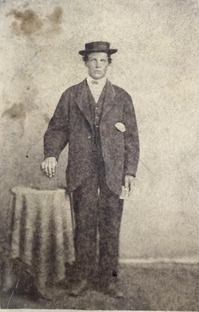 1860’s Civil War Era CDV PHOTO Young Man Hat Standing
