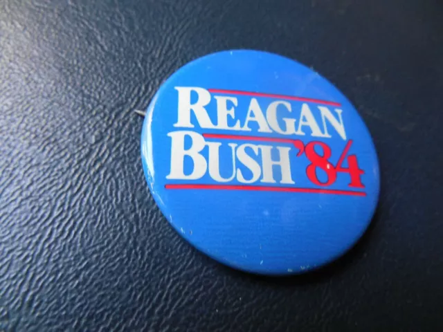 Presidential Ronald Reagan Pin Back Campaign George Bush Button 1984 President