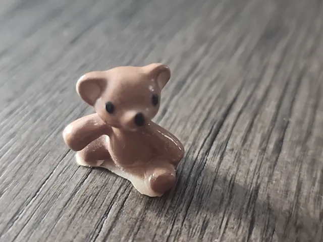 Hagen Renaker Tiny Baby Bear Brown Rare Ceramic Miniature Vintage Collectible