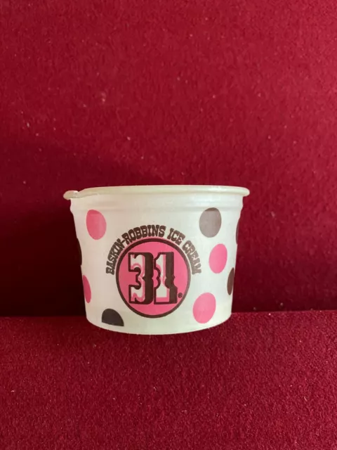 1970's, Baskin-Robbins Ice Cream, "Un-Used" Single Scoop Cup (Scarce / Vintage)