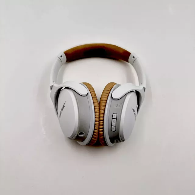 Bose Soundlink Around-Ear Wireless Headphones - White/Gold