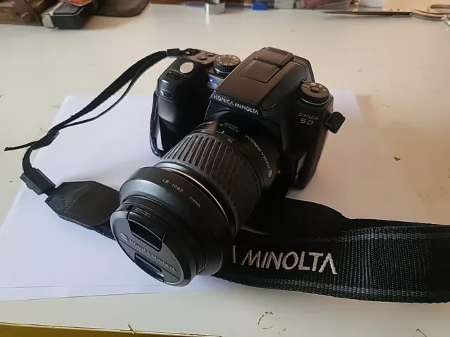 Konica Minolta Dynax 5D 6.1MP Digital SLR Camera - Black Kit w/ 18-70mm VGC