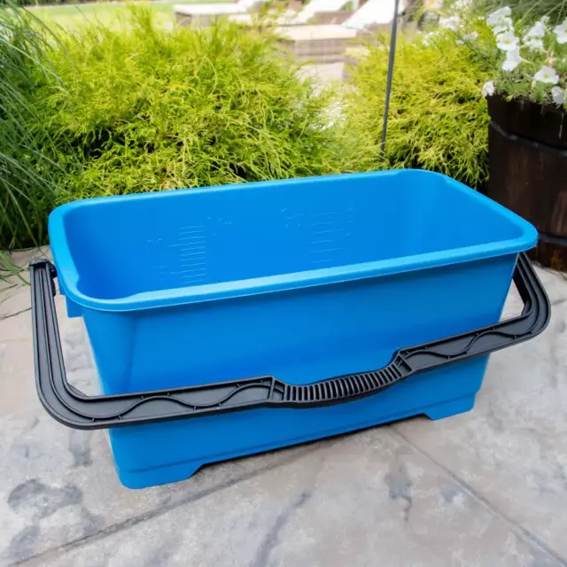 Unger 6 Gal. Heavy-Duty Plastic Bucket