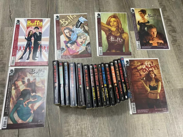 buffy the vampire slayer  book and commics lot