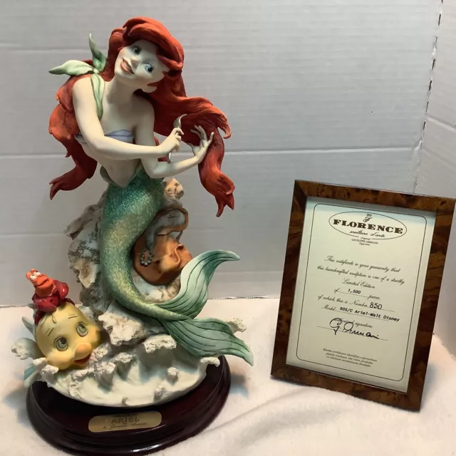 G Armani Disney Little Mermaid Ariel Flounder Disney-Ana Convention  Le W/Coa