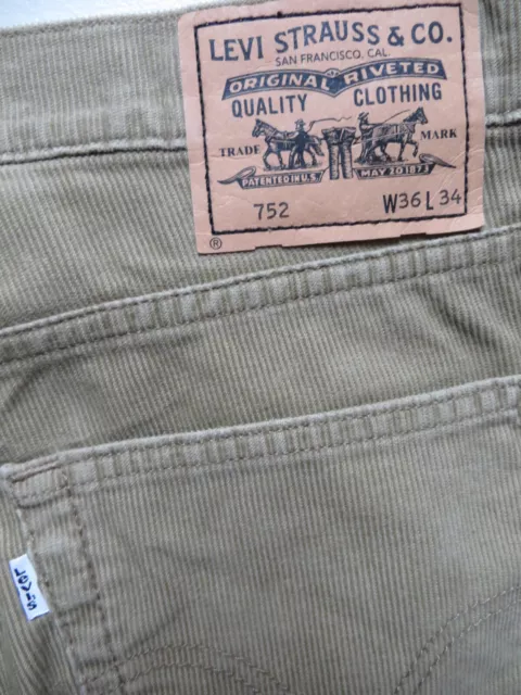 Levi's 752 Cord Jeans Hose W 36 /L 34 Hell-Braune Vintage Herren Cordhose KULT !