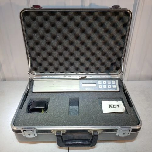 QC CID CI-203 Area Meter Laser Leaf Measurement Device with Case