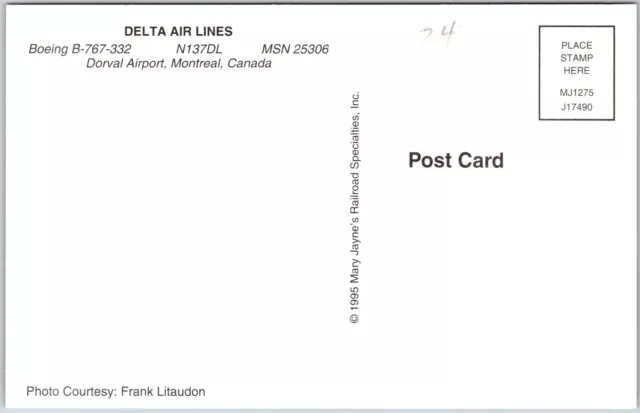 Airplane Delta Airline Boeing B-767-332 N137DL MSN 25306 Dorval Airport Postcard 2