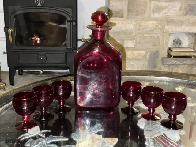 VTGE RUBY GLASS DECANTER 6 SHOTT GLASSES MONICA BRATT SWEDEN Reijmyre LABEL 9” 3