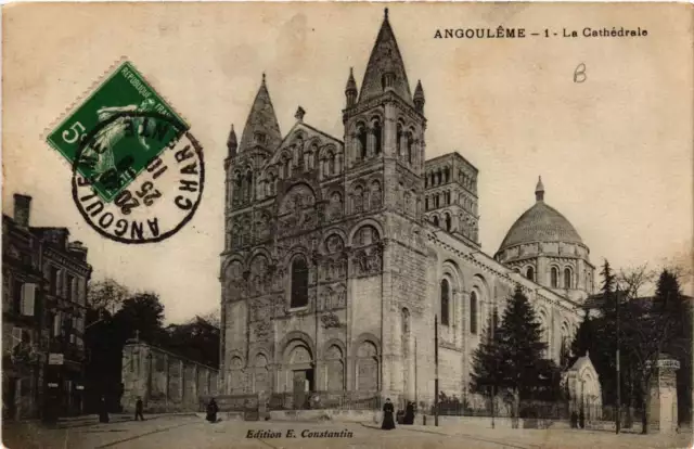 CPA AK ANGOULEME - La Cathédrale (654588)