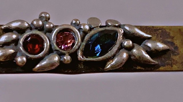 Grande Broche Vintage Buste De Femme Années 1930 – Col Fourrure – Bijou Fantaisie 481